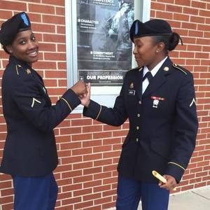 Meet your Posher, Cydney